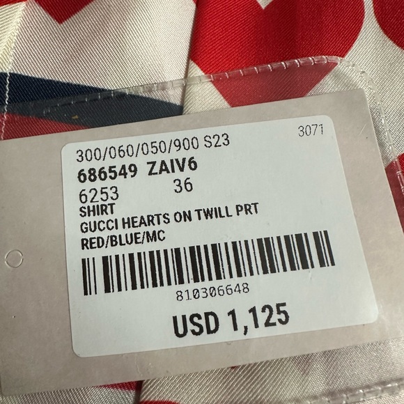 Gucci Red and Blue Heart Pattern Shirt - Picture 2 of 4